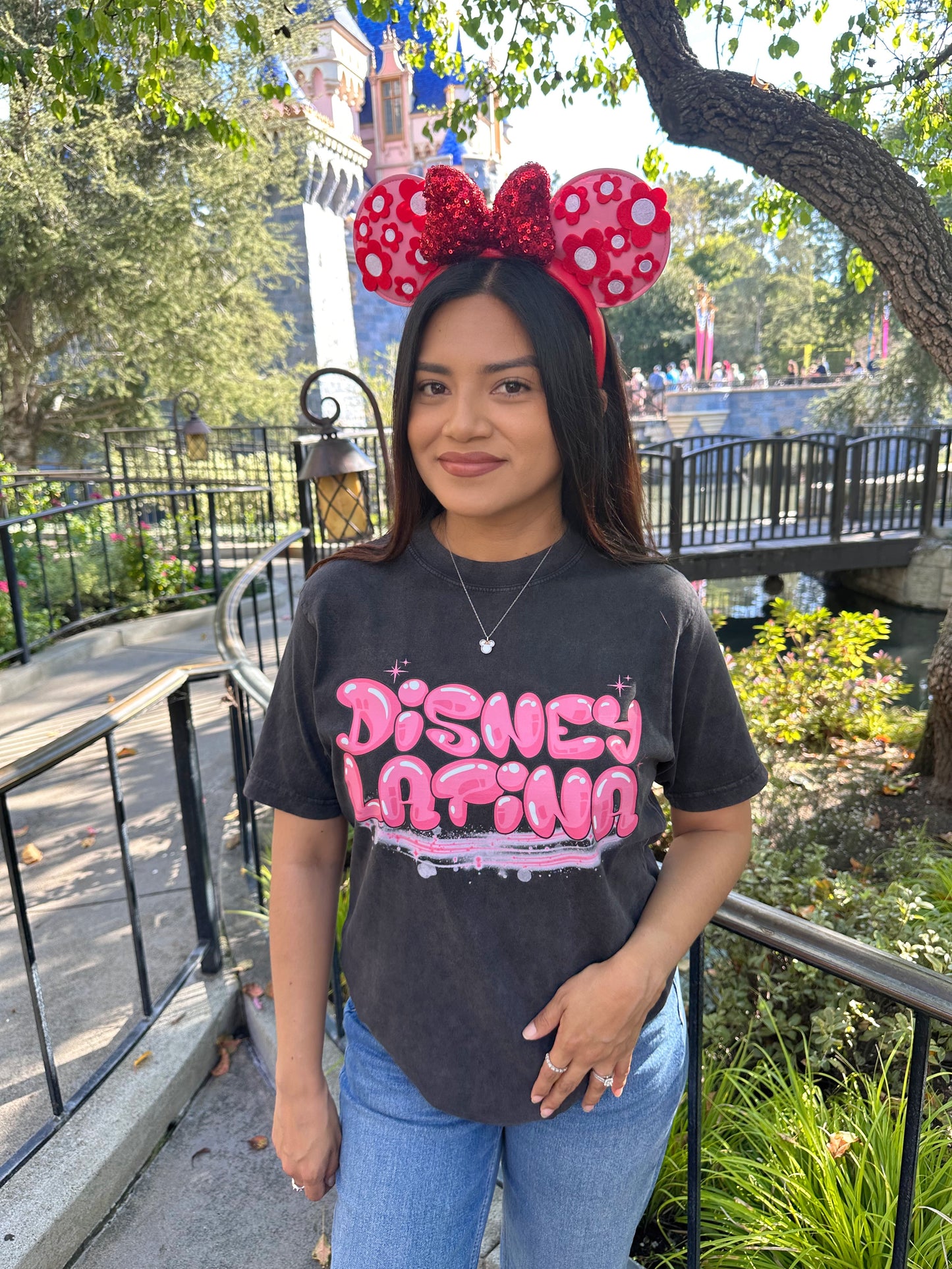 Latina Vintage Tee
