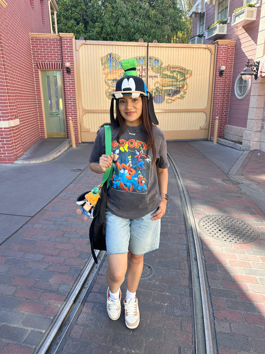 Goofy Unisex T-Shirt